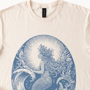 Ornate Lion Head Graphic Tee Mystical Engraving Style